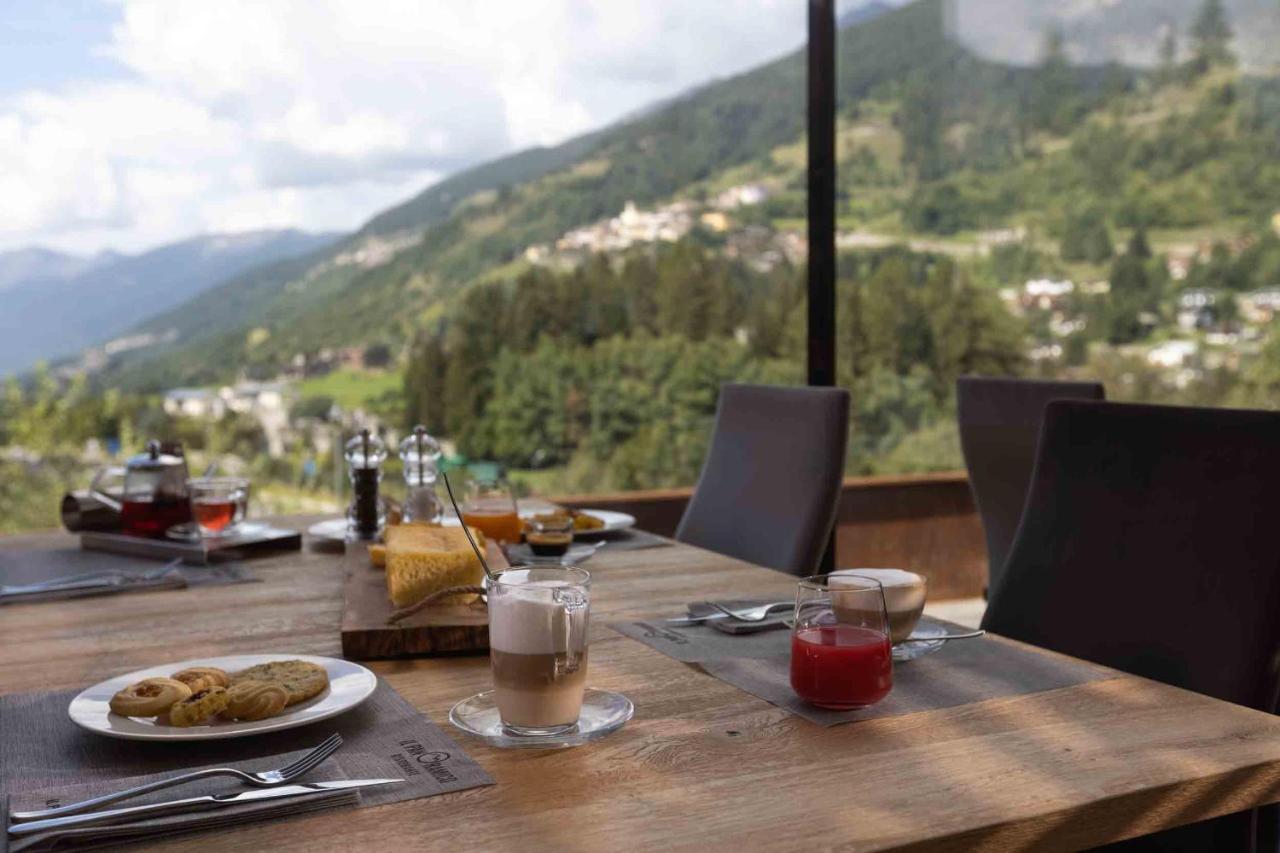 Residence Adamello Resort Ponte Di Legno Exterior photo